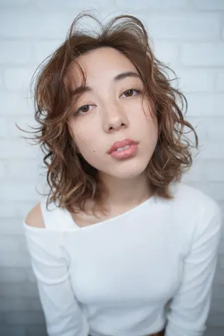 ミディアム カラー パーマ ヘアアレンジ メンズ キッズ ネイル マツエク・マツパ premier modelsのヘアスタイル
