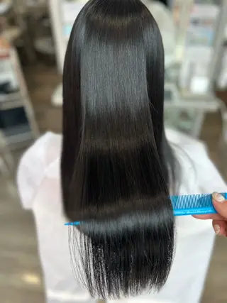 ロング ヘアーメイクWiLL梅田店所属・艶カラー✨／ 荒堀 結香のヘアスタイル