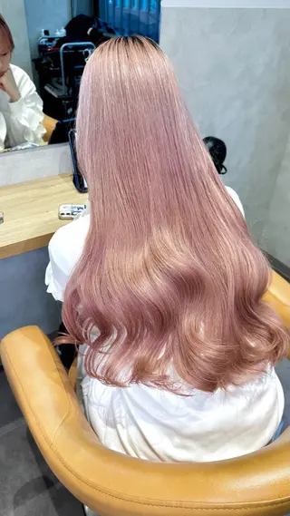ロング カラー SALOWIN札幌大通り所属・札幌ハイトーン/ ブリーチカラー/ドイのヘアスタイル