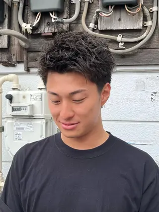 ショート メンズ 【店長】メンズ職人 短髪　ハイトーン🔥のヘアスタイル