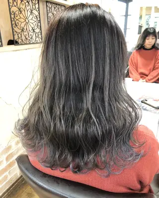ミディアム カラー ヘアアレンジ 遠藤 拓馬のヘアスタイル