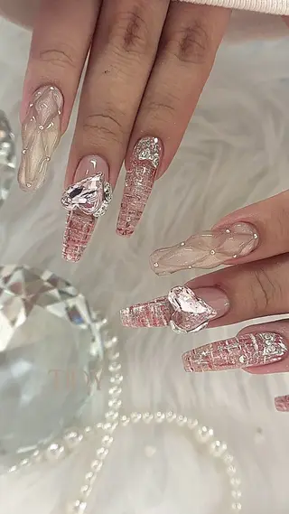 ネイル TIDY M&Mのネイルデザイン