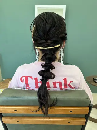 ロング ヘアアレンジ M.arc 【マーキ】のヘアスタイル