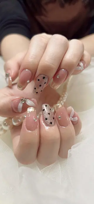 ネイル 🌼リオナ ♥️のネイルデザイン