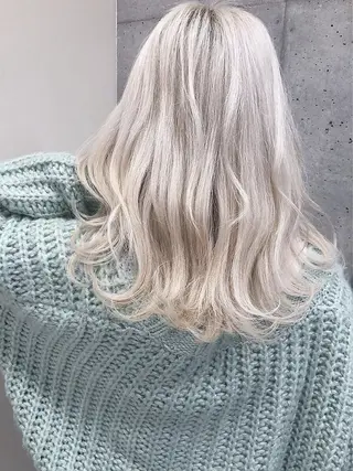 ロング カラー ✨韓国艶髪✨ケア ブリーチ🫧アキラのヘアスタイル