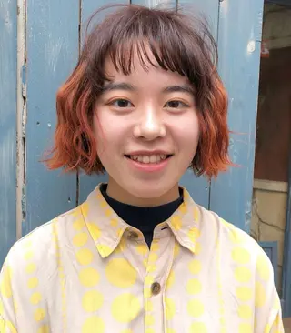 ショート ブリーチ、パーマ 西部笑のヘアスタイル