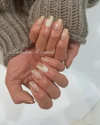 ミディアム Nailsalon M-crystalのネイルデザイン