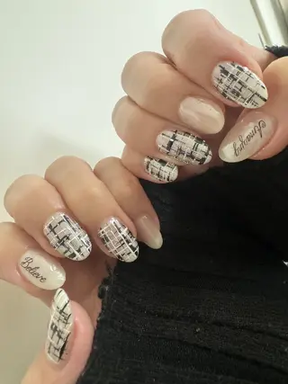 ネイル Fleur 【フルール】のネイルデザイン