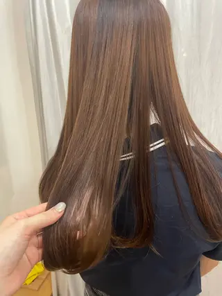 ロング カラー momoka ［pejite]のヘアスタイル