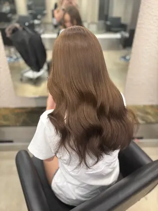 ロング カラー PELE SAKAE airiのヘアスタイル