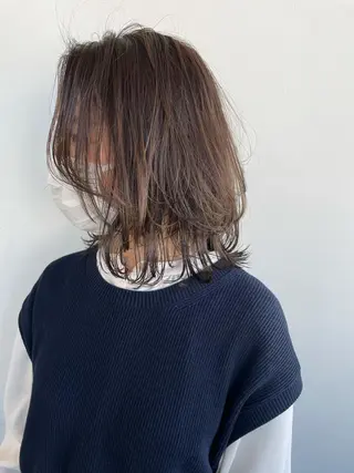 ミディアム 💫カットはなんでも 得意です✂️のヘアスタイル