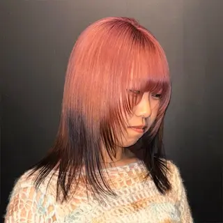 セミロング JE SUIS HEUREUSE所属・ニュアンスヘア ★リョウカ★のヘアスタイル