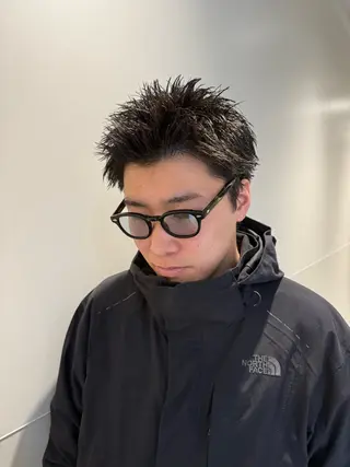 ショート Rem所属・メンズ特化 代表　岡　大斗のヘアスタイル