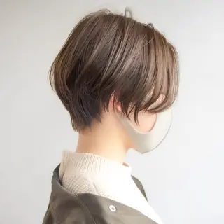 ショート カラー 艶カラー🫧 猿渡 響のヘアスタイル