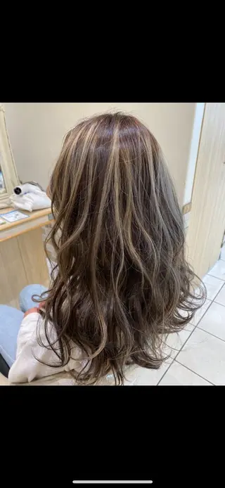 ロング カラー ✄デザイン特化 /Ami✄のヘアスタイル