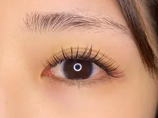 マツエク・マツパ  ︎︎ suzukaのマツエク・マツパデザイン