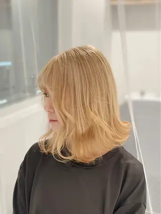 ミディアム カラー GaKu/ハイトーン /ブリーチ/ブロンドのヘアスタイル