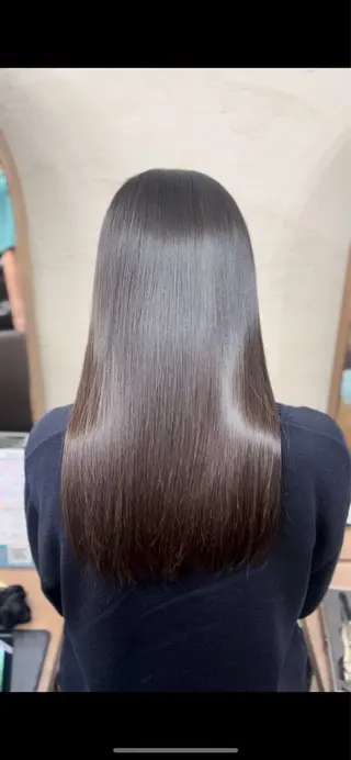 ロング ANFINI所属・長崎 妃日衣のヘアスタイル