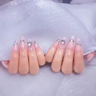 RINA_ Monster🎨のネイルデザイン