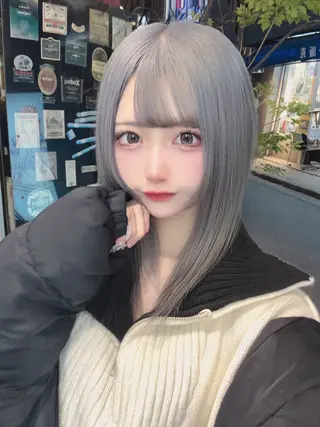ミディアム カラー ヘアアレンジ 🧸髪質改善ケアカラ ー/アイドル前髪🧸のヘアスタイル