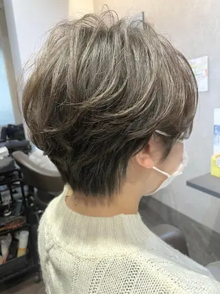 ショート カラー eyl ~ｴｲﾙ~所属・赤味消し髪質改善特化 🫧eyl西梅田🫧のヘアスタイル