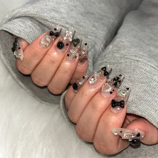 ネイル MODA MANAMIᵕ̈のネイルデザイン