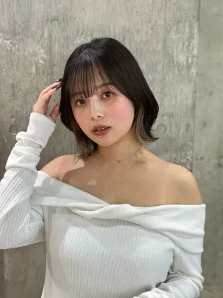ミディアム ✨くびれヘア 透明感カラー✨のヘアスタイル