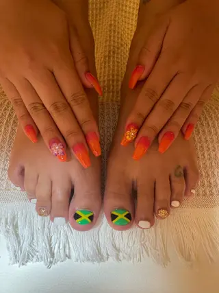 ネイル ulu🌼 nanaのネイルデザイン