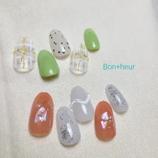 ネイル 宮口 紗子のネイルデザイン