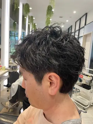 パーマ メンズ 河野 龍斗のヘアスタイル