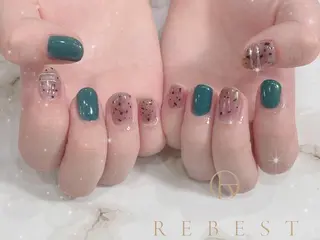ネイル 南森町rebest 💅nailのネイルデザイン