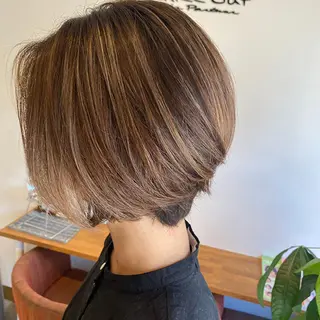 ミディアム chill out 塚口本町店のヘアスタイル