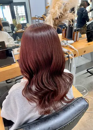 カラー ROCCOeast koyukiのヘアスタイル