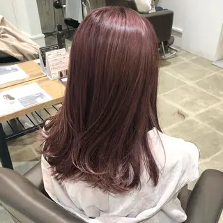 ロング カラー 細沼 葵のヘアスタイル