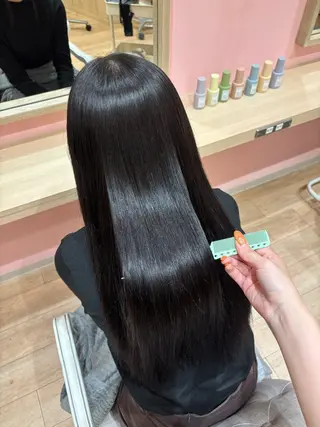 セミロング 透明感カラー⭐︎ コナツのヘアスタイル