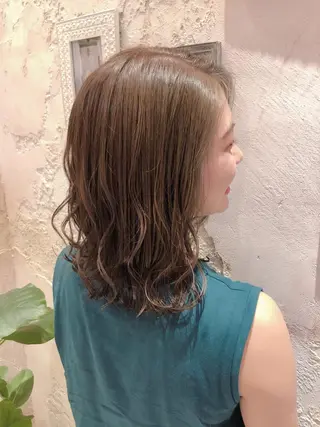 ミディアム 代表山口ひな 髪質改善のプロのヘアスタイル