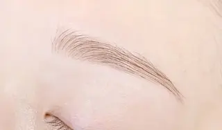 アイブロウ Dahlia Beauty 伊藤のマツエク・マツパデザイン