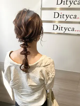 セミロング ヘアアレンジ 喜多良 綾花のマツエク・マツパデザイン