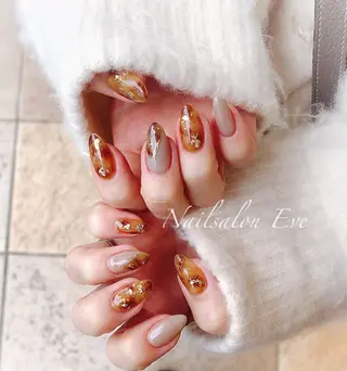 ネイル Nailsalon Eve（イヴ）のネイルデザイン