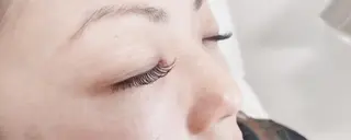 マツエク・マツパ cinderella eye所属・石原 瞳のマツエク・マツパデザイン