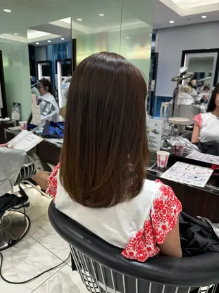 ミディアム パーマ コテ巻きパーマ 藤野佑成のヘアスタイル