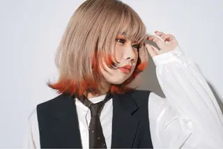 ミディアム カラー LIFE 本店所属・ハイトーン×韓国 レイヤー/ 小林達哉のヘアスタイル