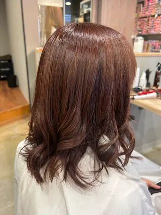 ミディアム 南條 しほのヘアスタイル