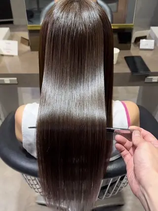 ロング 吉井 結唯のヘアスタイル