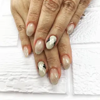 ネイル N._._.claw[エヌクロー]所属・N._._. clawのネイルデザイン