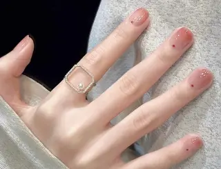 ネイル 高木 維麗絲のネイルデザイン