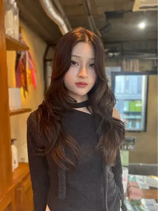 ロング カラー Friista color所属・moe🎀 梅田美容室のヘアスタイル