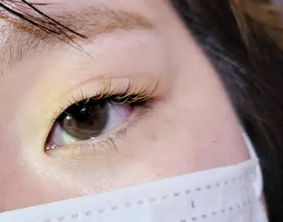 マツエク・マツパ 💜bora .のネイルデザイン