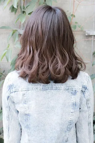 ミディアム カラー 菊池 貢平のヘアスタイル