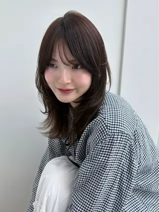 ミディアム 似合わせ/透明感 /レイヤー/りほ🤍のヘアスタイル